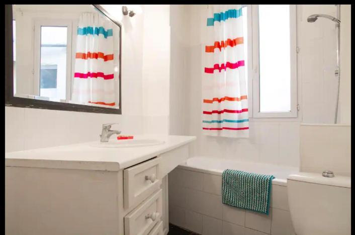 פריז Appartement Proche Montmartre מראה חיצוני תמונה